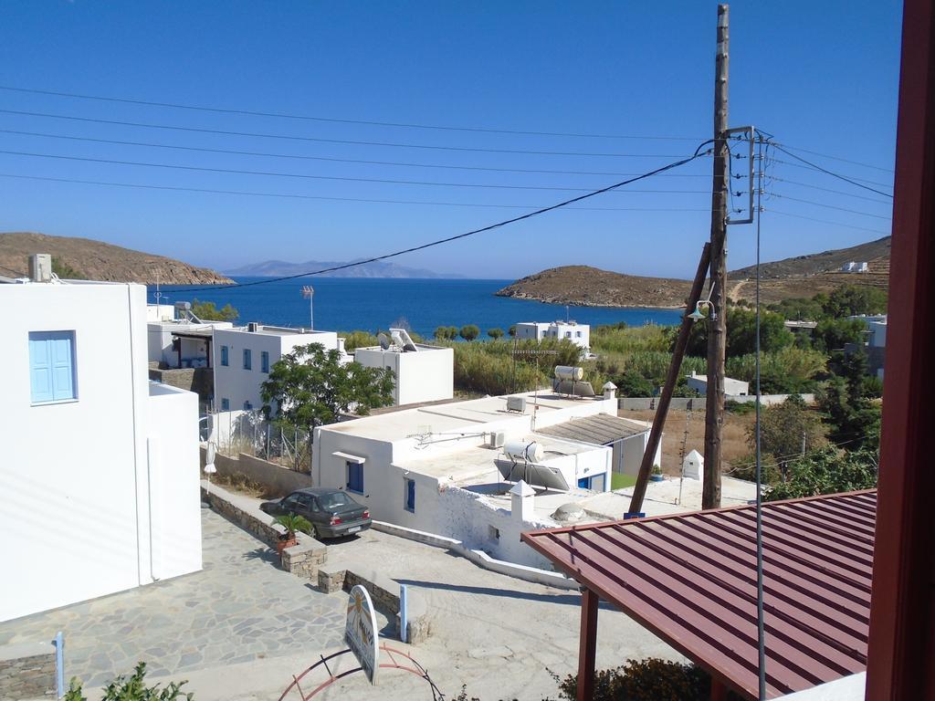 Helios Serifos 利瓦迪奥 外观 照片